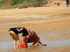 ［今天发三婶］不要脸的二婶不穿内裤勾引大叔0