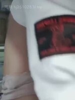 04年女大学生m，尝试宿舍露出自慰