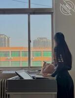 【原创作品27】去学校接表姐下班，表面斯文的表姐私下其实是个荡妇1