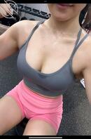 帮忙写篇绿母文，我就帮你做ai换脸图和脱衣图