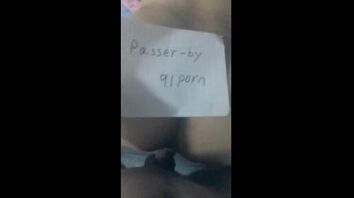 怒草邻居的骚少妇，验证