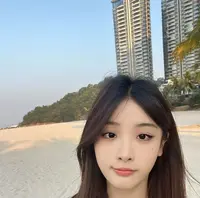 南宁市23岁极品模特 吴佳琪 清纯反差 情趣蕾丝套装 口交后入 震动棒狂欢！1