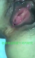 绿帽男舔骚逼