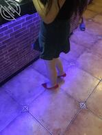 冒死偷拍红高跟少妇，好像被发现了 这婆娘看起来真骚0