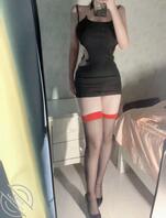 网友投稿【发骚收银员】在超市休息室自慰，求评论羞辱0