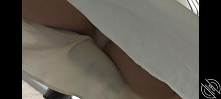 偷拍女同事，白色内裤2