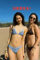 黄多多海边比基尼0