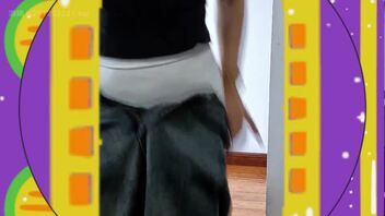 拍到点岳母换睡衣，但是角度不太行