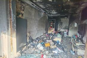 我不敢给弟弟说，那个家成了灰烬1