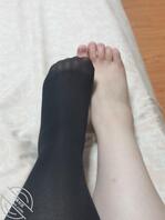 我给你看脚，你可以给我看看鸡巴嘛1