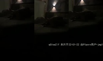 （露脸）看单男爆操我的淫荡女友之上篇