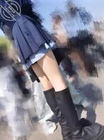 校园跟拍长靴光腿神器骚货女大0