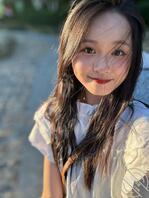 单亲爸爸喜欢上自己女儿,想要跟女儿乱伦,今天给女儿喝下有精液的牛奶0