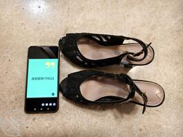 贡献分享妈妈的高跟鞋，武汉可当面玩2