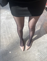 换妻90后苗条少妇0