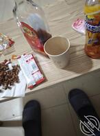 新婚的亲妹跟妹夫闹矛盾，大晚上跑我这来。