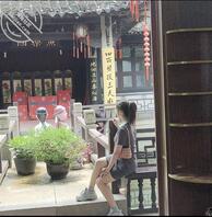 青春期发育好快，衣服都穿不下了2