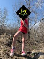 我和我的成年女儿正在寻找像我这样的人 他们有一个出色的女儿 我们可以交换1