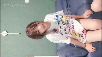 大一学妹粉嫩萝莉，无套抽插