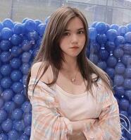 露脸拍摄福州反差淫妻林佳妮，背着老公卖淫3p给金主爆操内射0