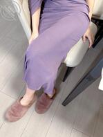 丈母娘被前夫刮了阴毛变成了白虎