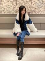 臭弟弟的大鸡吧好大，姐姐受不了呀