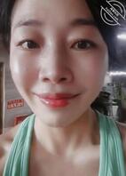 都说人美逼遭罪，我妈妈这么漂亮有个贞洁好肥逼，绿母求锐评我妈2