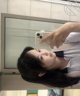 最近经常溜进姐姐房间冲着姐姐的脚射精，今天被发现了，我该咋办！！！