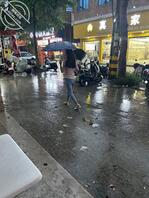 骚不骚不知道，身材是真好