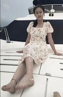 骚逼高中毕业学生（已成年）