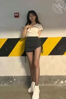 妹妹带我拍写真 车里换丝袜2