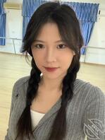 分享自己的肉便器骚母狗女同学兰嘉欣，求大佬射屏脱衣