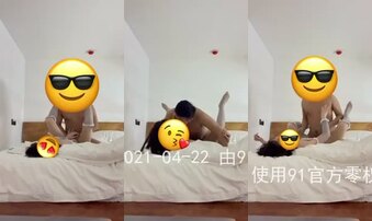 情趣内衣第二部(美妙的声音，最后10秒水声明显)