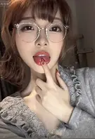 抖音1.3w粉丝小网红【#39】不雅视频流出2