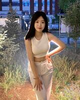 （高三学生妹）嫩逼骚货在校高三妹 又日常生活照 反差婊 求打赏可约p0