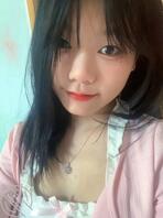 我叫李瑶朋友林子瑶 是哥哥们可爱的瑶瑶啊想要狗狗的电话吗