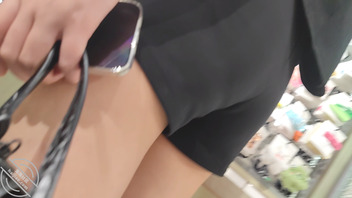 真实偷拍短裤第一部