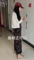 原创偷拍 两个孩子的小少妇出来偷情，不会是哪位海友的老婆吧
