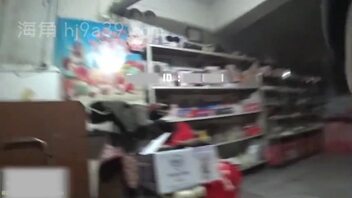 绿帽大神作品，情趣店