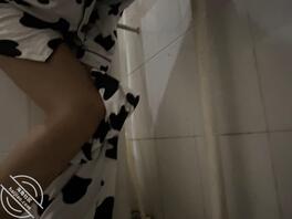 曝光济宁学院母狗，想看各位海友羞辱她1