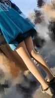 艺术节偷拍光腿神器女老师（露脸）