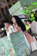 大长腿评委小姐姐，蓝色内内1