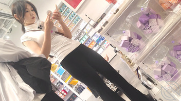 真实偷拍紧身瑜伽裤第三部0