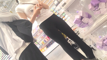 真实偷拍紧身瑜伽裤第三部1