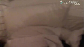 调教前女友 叫声巨骚