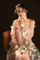 给大家看看我嫂子的美照